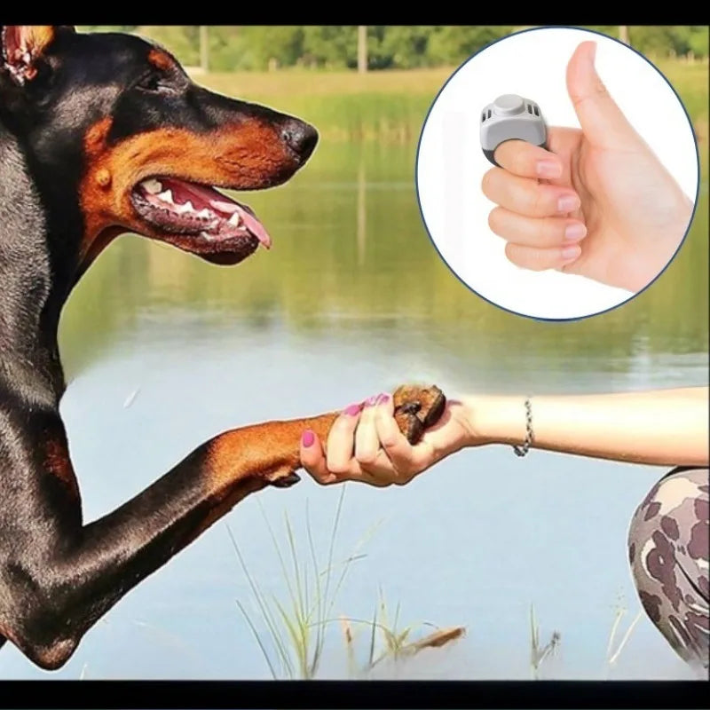 1Pcs Pet Clicker Ring for Dog Cat Horses Bird Mini Finger Clickers Training Equipment Obedience Behavior Scientific